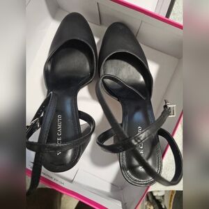 Vince Camuto  Platform Pump